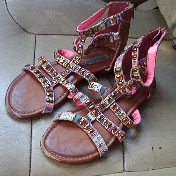 Steve Madden Gladiator Sandals Size 4 - Picture 1 of 3